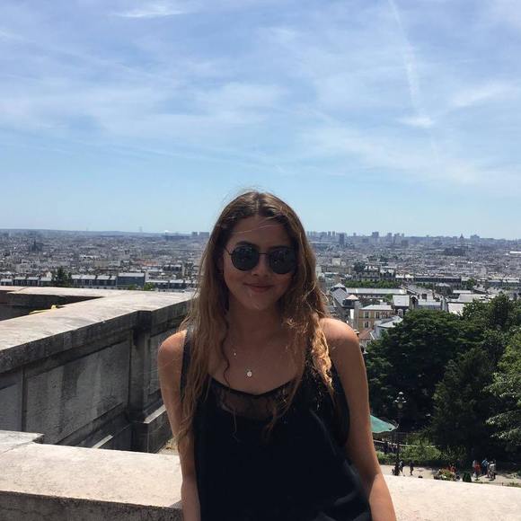 Meet your Posher, Emma - Picture 1 of 1